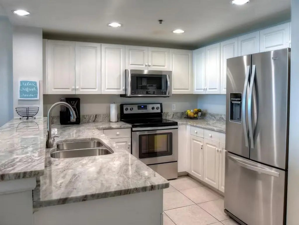 14 of 38 - 1751 Scenic Hwy 98 1010, Destin, FL