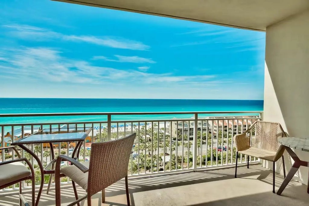 9 of 38 - 1751 Scenic Hwy 98 1010, Destin, FL