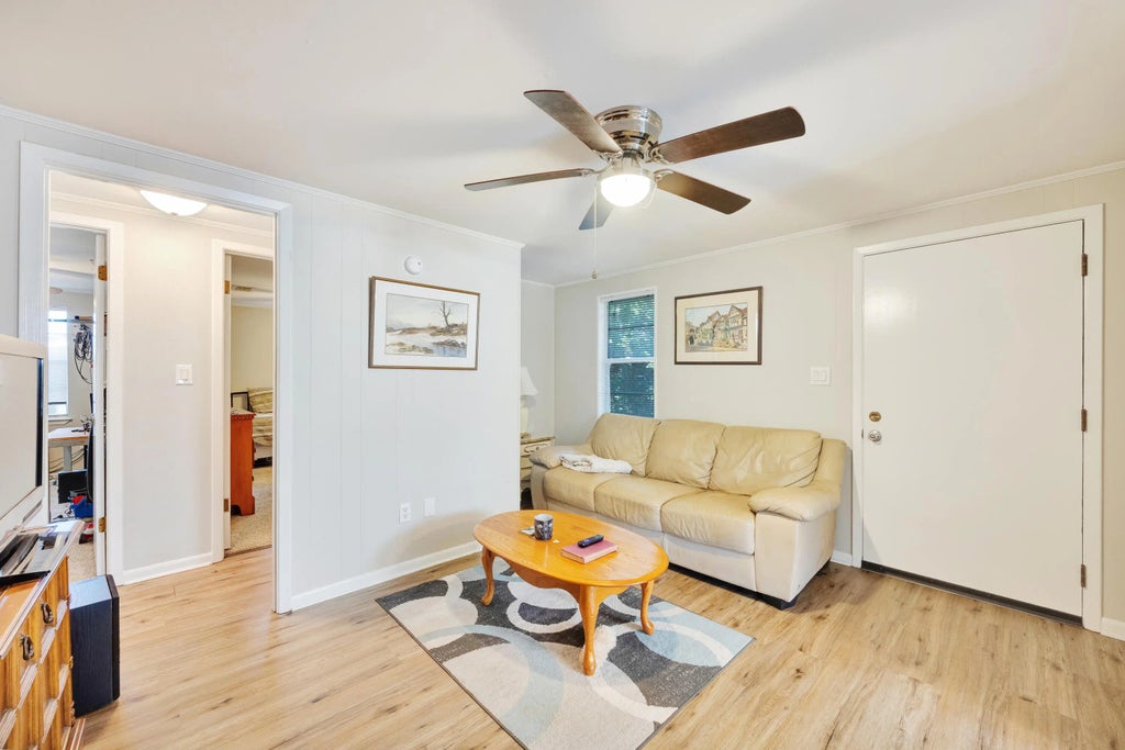 8 of 25 - 227 Third Avenue, Crestview, FL