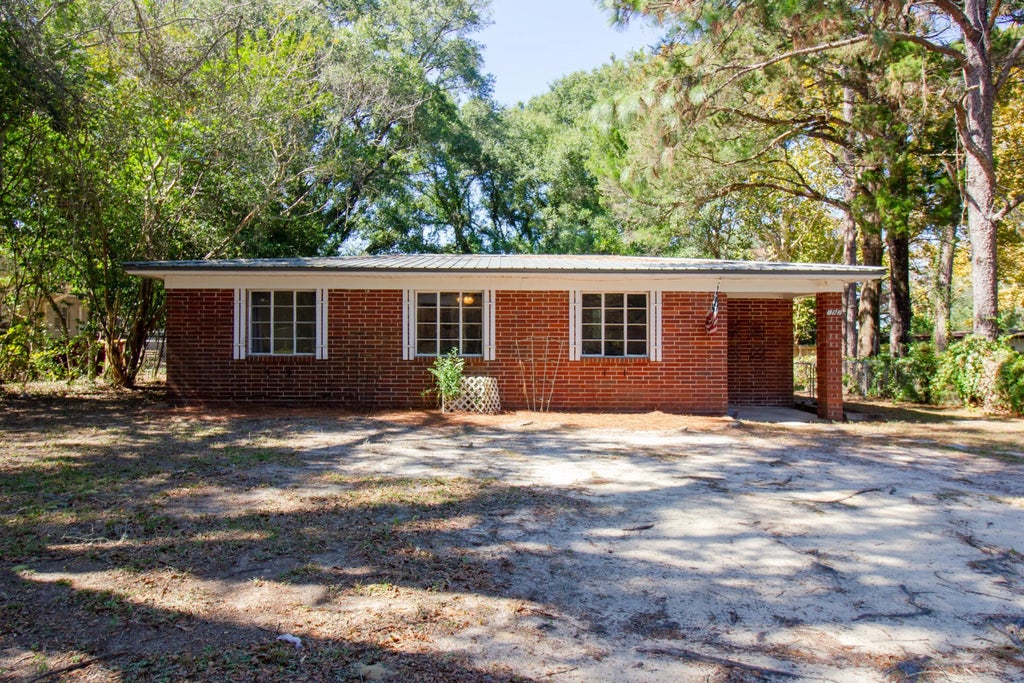 2 of 26 - 192 Adkinson Dr Drive, Crestview, FL