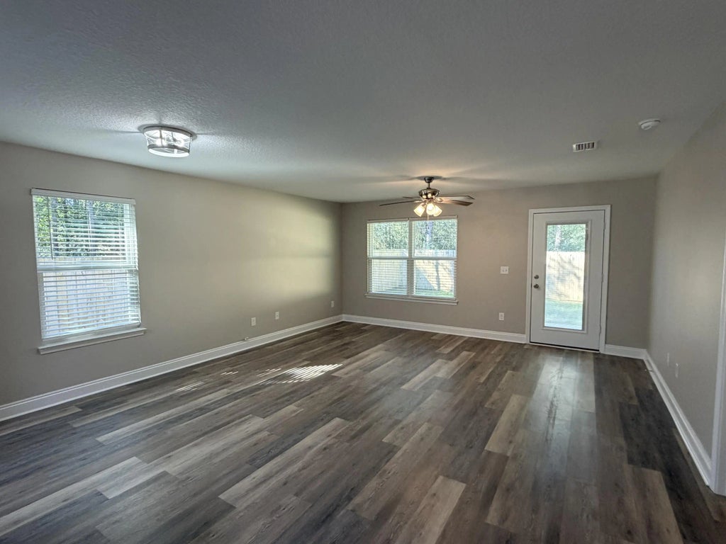 10 of 24 - 5302 Kervin Road, Crestview, FL