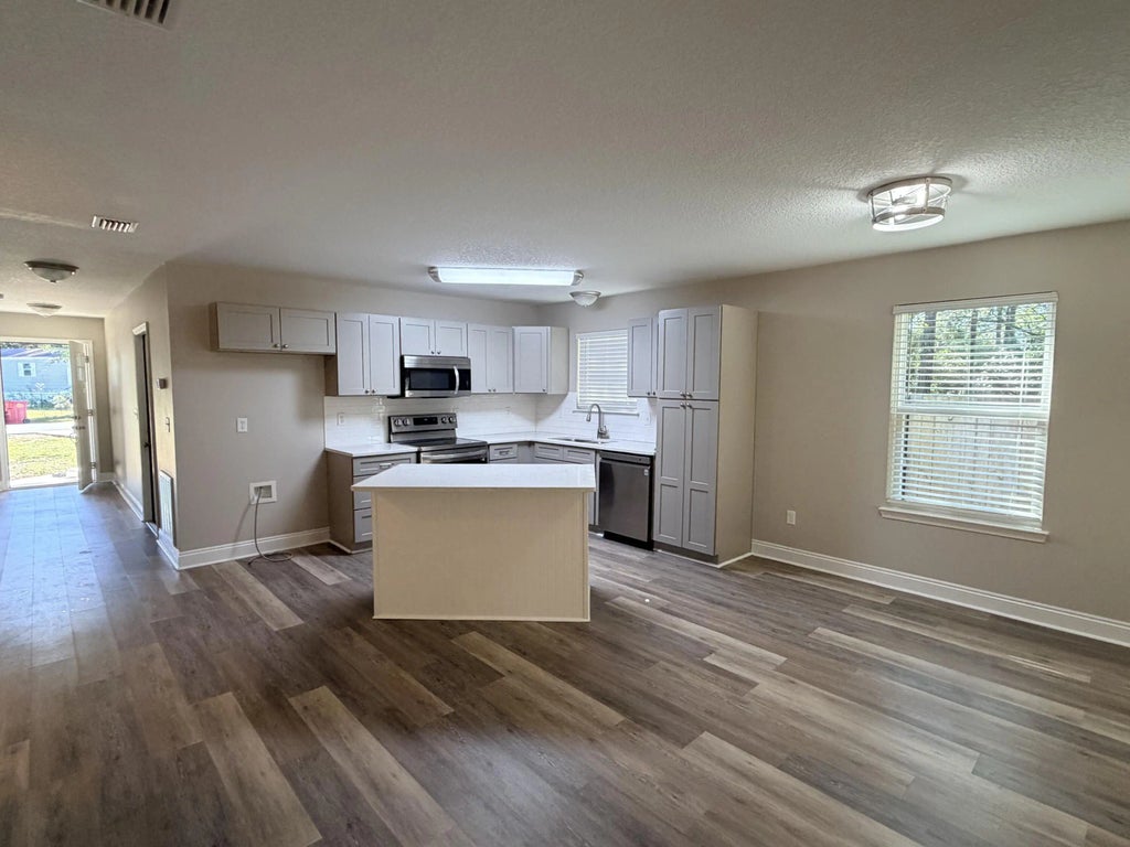5 of 24 - 5302 Kervin Road, Crestview, FL