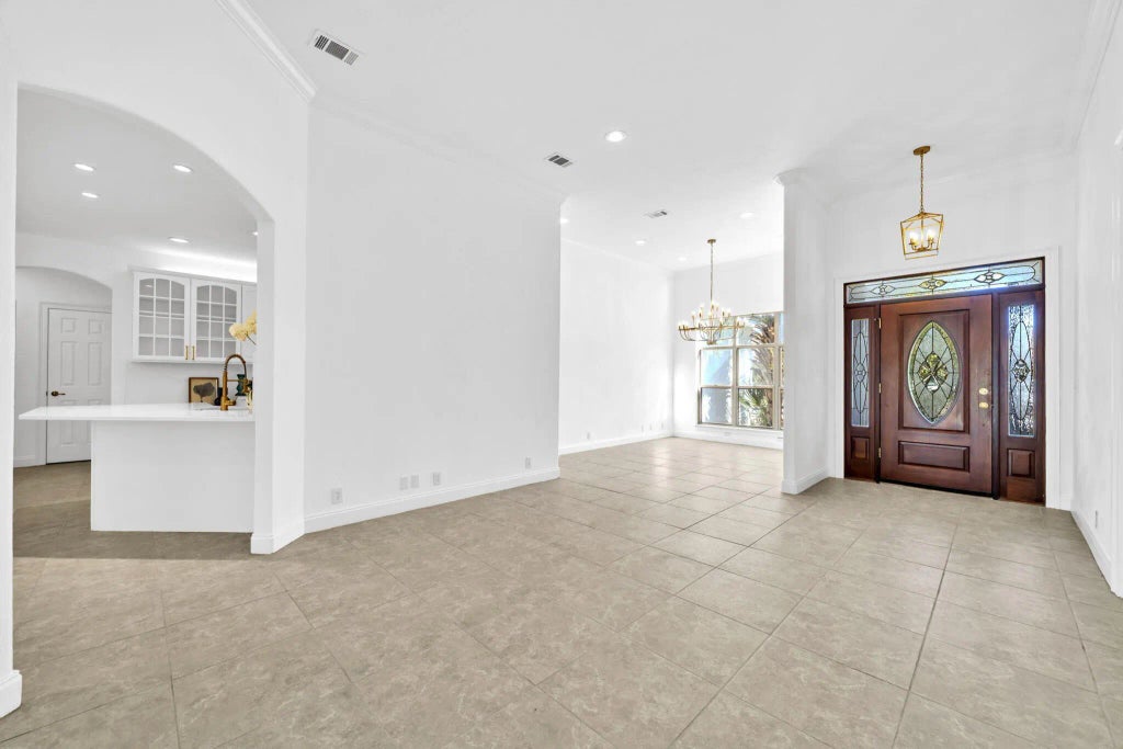 10 of 75 - 280 Tequesta Drive, Destin, FL