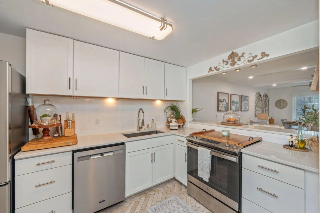 12 of 52 - 3857 Indian Trail 113, Destin, FL