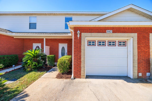 1150 Airport Road 142, Destin