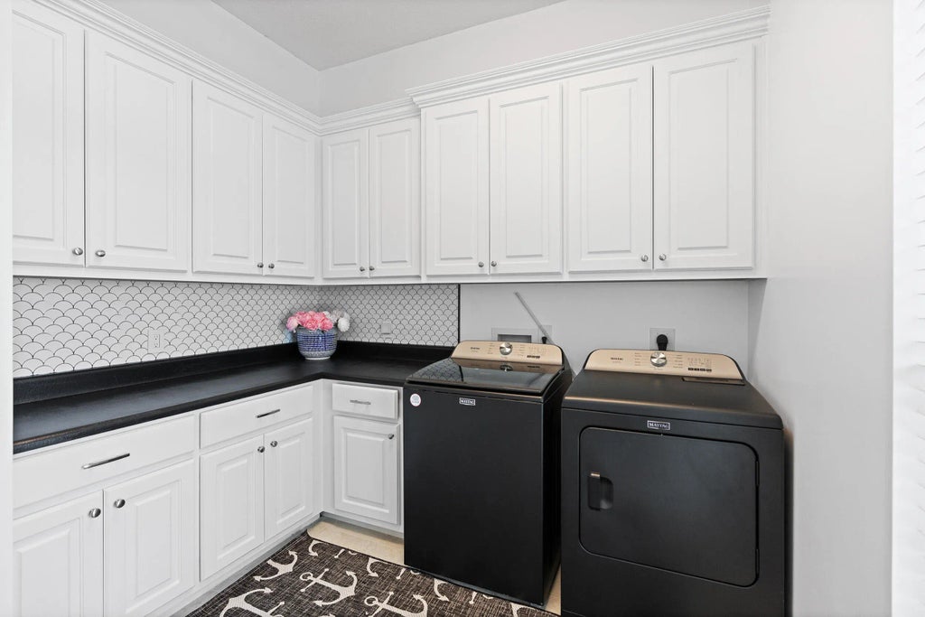 40 of 60 - 84 A Street, Seacrest, FL