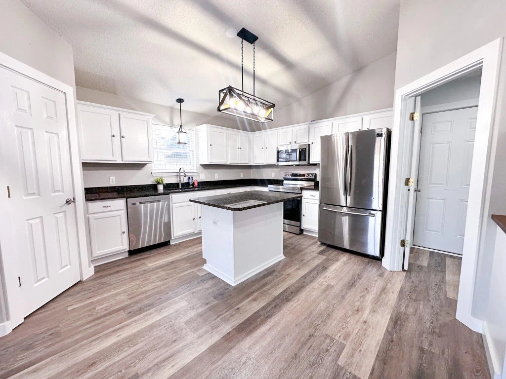 8 of 32 - 269 Limestone Circle, Crestview, FL