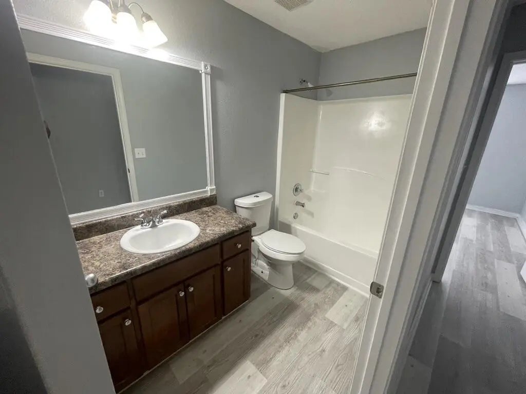 10 of 14 - 427 Triton Street, Crestview, FL