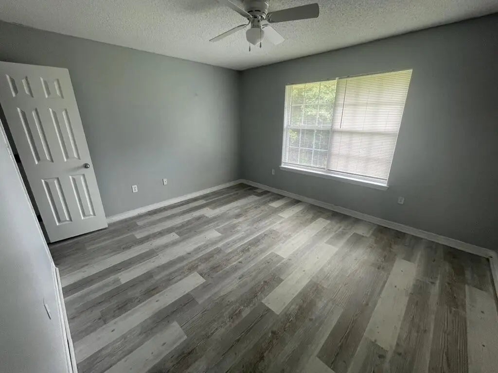 9 of 14 - 427 Triton Street, Crestview, FL