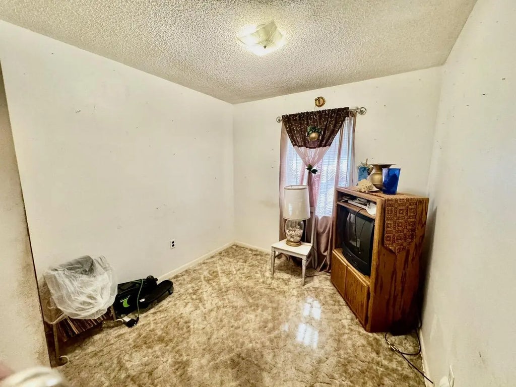 9 of 19 - 112 Oglesby Avenue, Crestview, FL