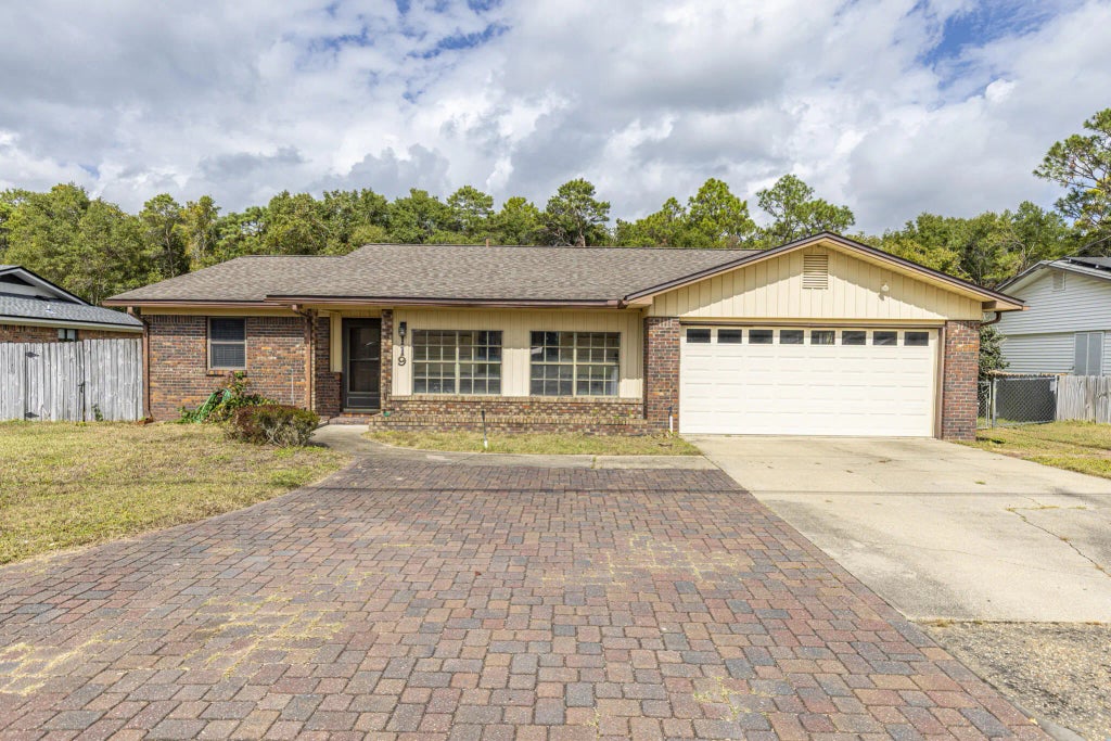 1 of 34 - 119 12th Avenue, Shalimar, FL