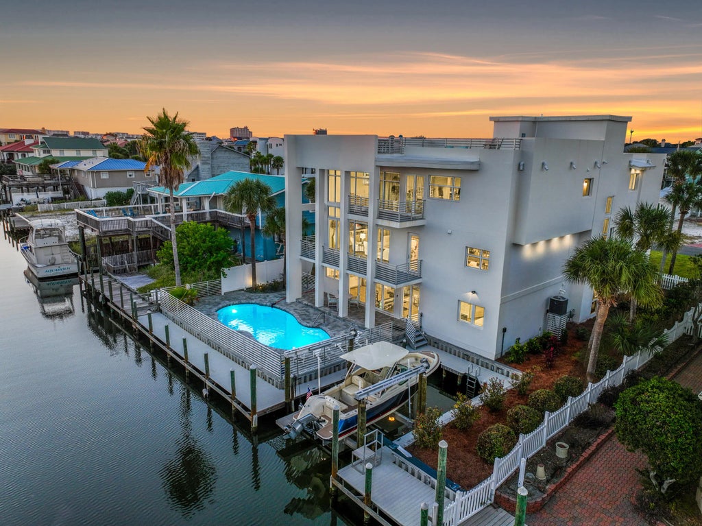 101 of 103 - 612 Magnolia Drive, Destin, FL