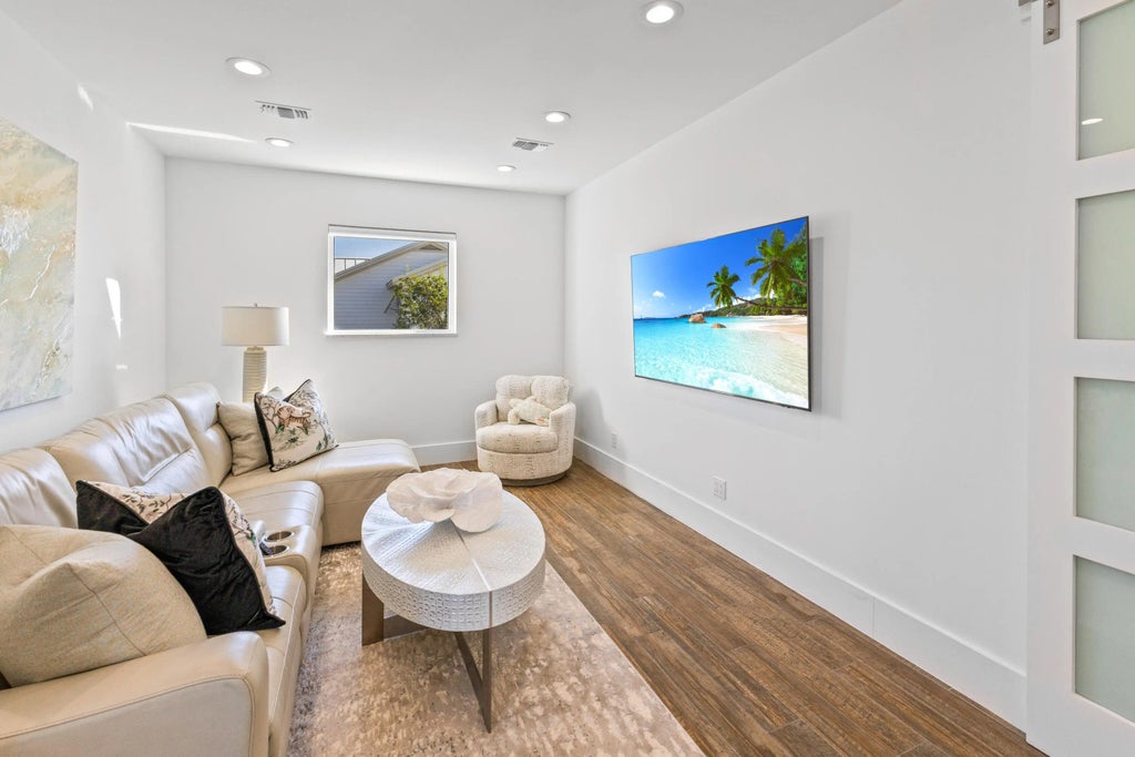 25 of 103 - 612 Magnolia Drive, Destin, FL