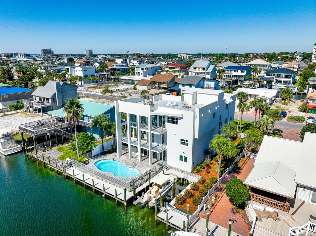 5 of 103 - 612 Magnolia Drive, Destin, FL