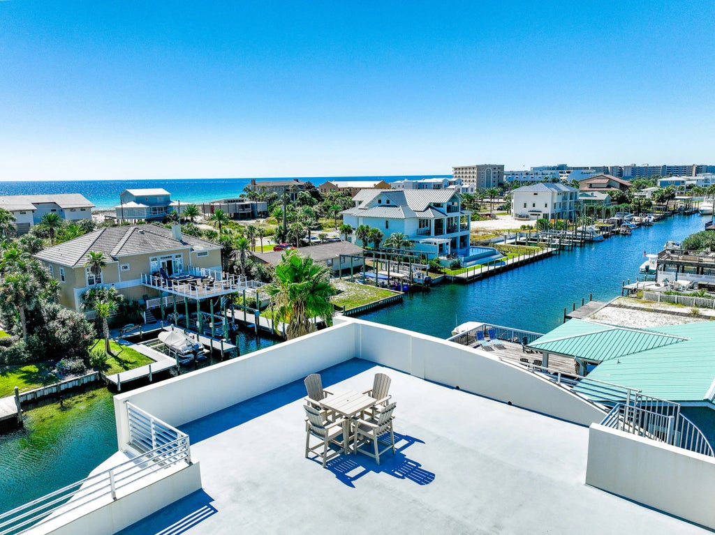 7 of 103 - 612 Magnolia Drive, Destin, FL