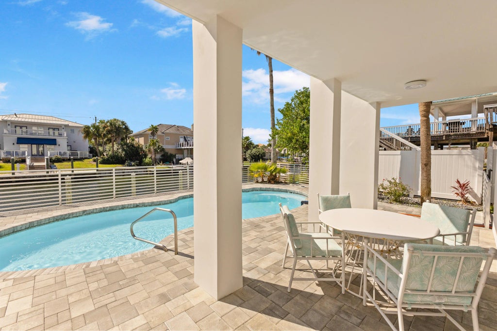 79 of 103 - 612 Magnolia Drive, Destin, FL