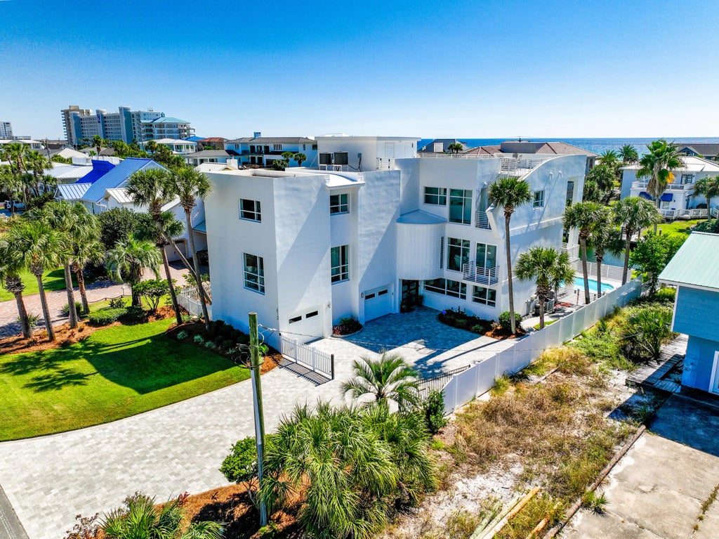 84 of 103 - 612 Magnolia Drive, Destin, FL