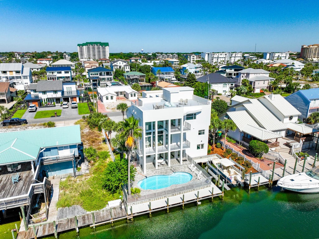 94 of 103 - 612 Magnolia Drive, Destin, FL