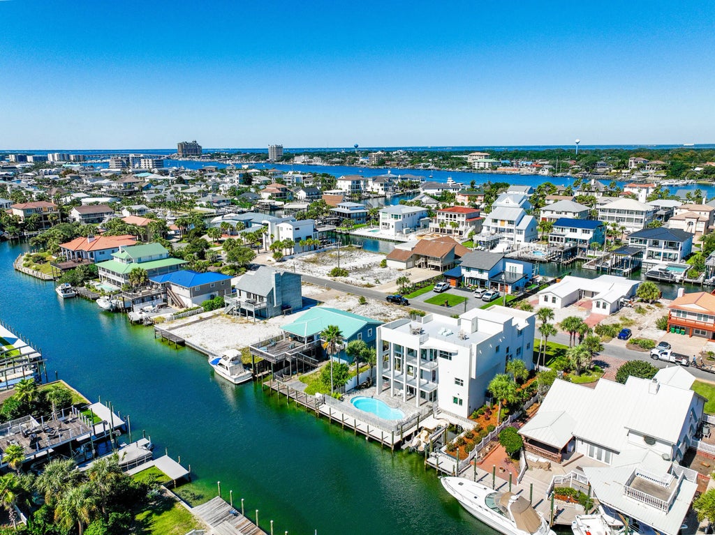 97 of 103 - 612 Magnolia Drive, Destin, FL