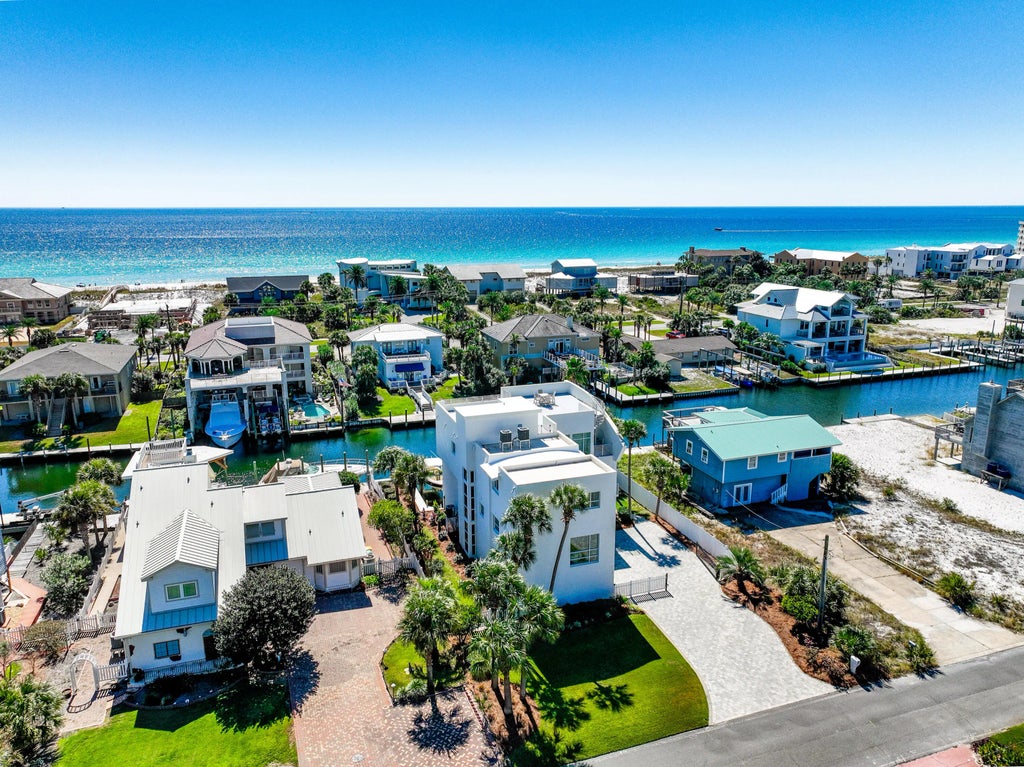 99 of 103 - 612 Magnolia Drive, Destin, FL