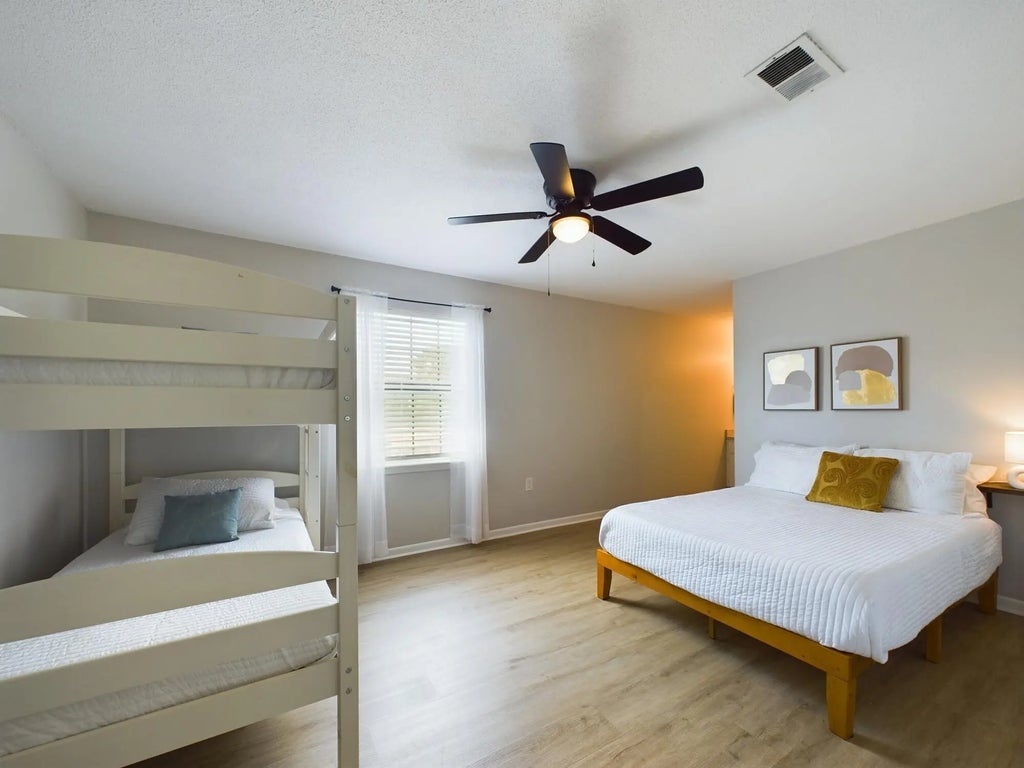 14 of 24 - 121 4th Avenue, Shalimar, FL
