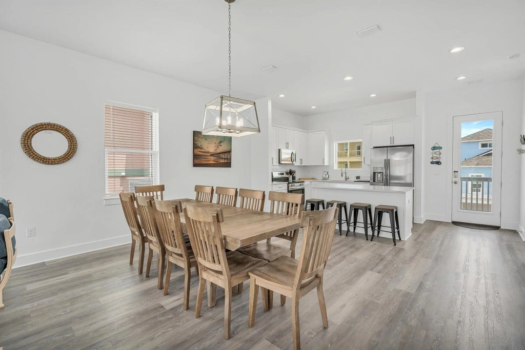 15 of 33 - 1421 Sonata Court Court, Navarre, FL