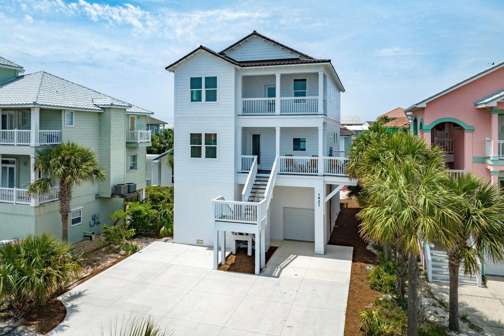 2 of 33 - 1421 Sonata Court Court, Navarre, FL