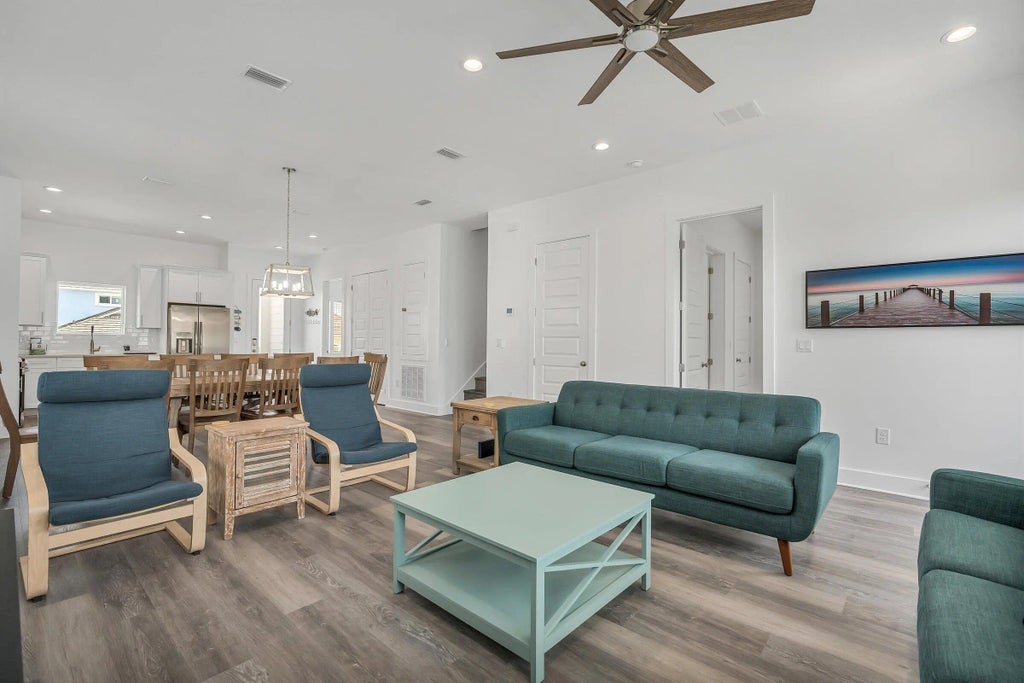 20 of 33 - 1421 Sonata Court Court, Navarre, FL