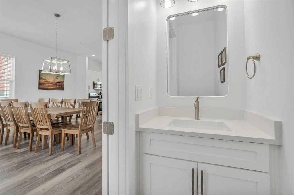 21 of 33 - 1421 Sonata Court Court, Navarre, FL