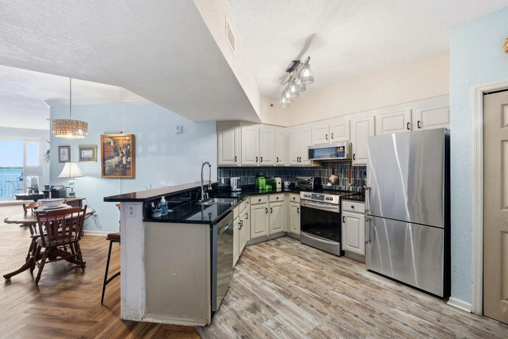 5 of 58 - 6500 Bridge Water Way Unit 505, Panama City Beach, FL