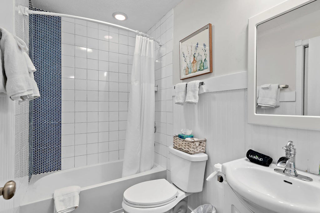 16 of 36 - 193 W Ann Street, Santa Rosa Beach, FL