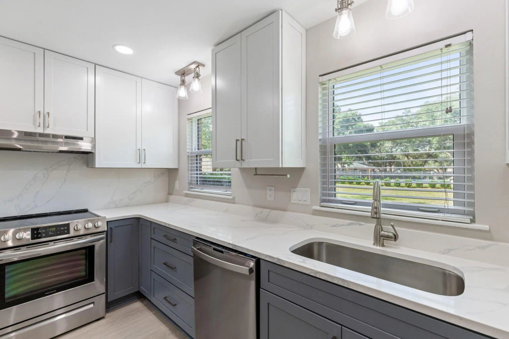 17 of 43 - 29 11th Street A, Shalimar, FL
