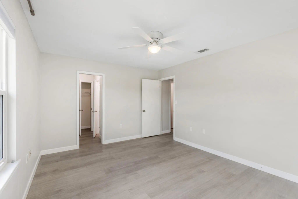 23 of 43 - 29 11th Street A, Shalimar, FL