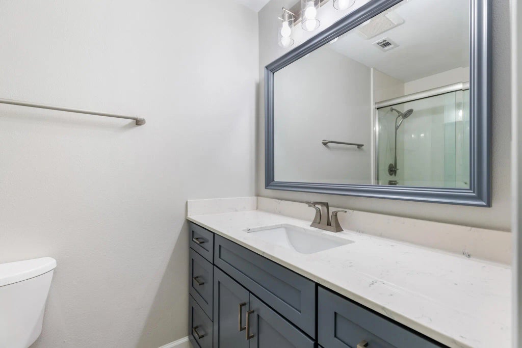 25 of 43 - 29 11th Street A, Shalimar, FL