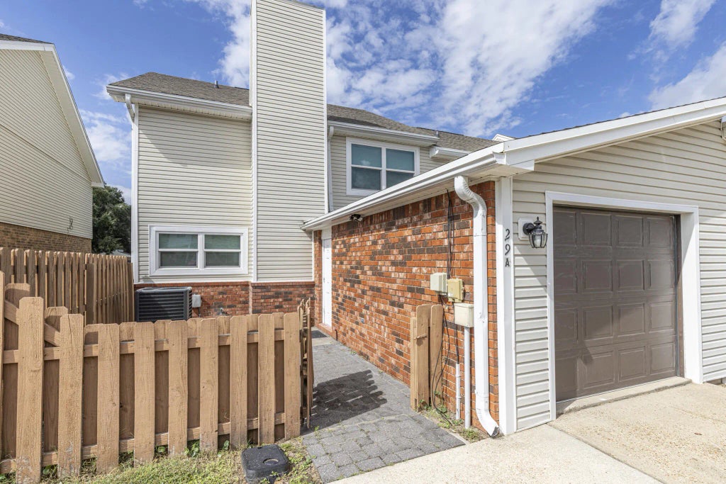 3 of 43 - 29 11th Street A, Shalimar, FL