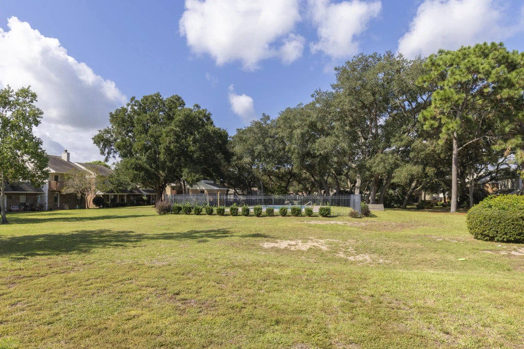 36 of 43 - 29 11th Street A, Shalimar, FL
