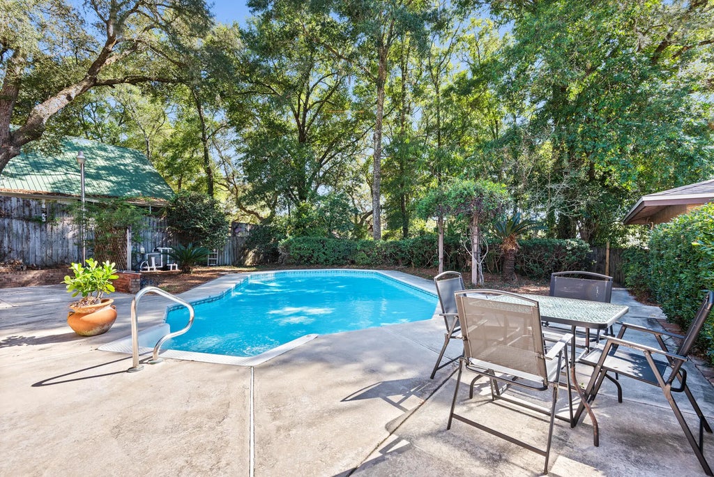 44 of 57 - 315 Florida Street, Niceville, FL