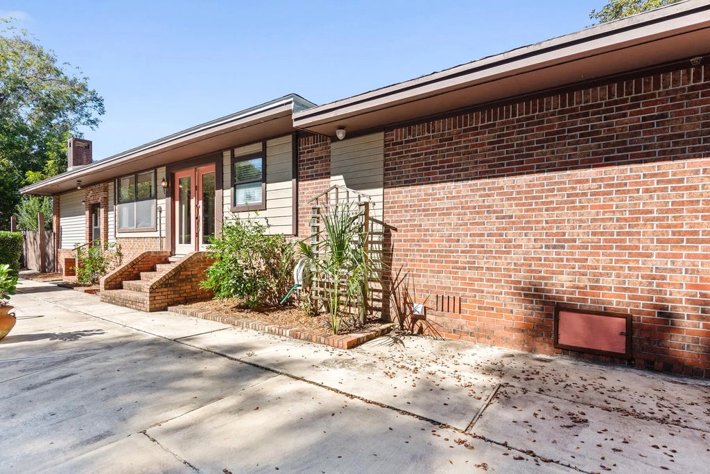45 of 57 - 315 Florida Street, Niceville, FL