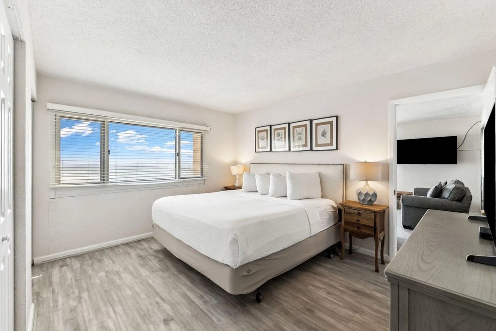 10 of 28 - 23223 Front Beach Road B2405, Panama City Beach, FL
