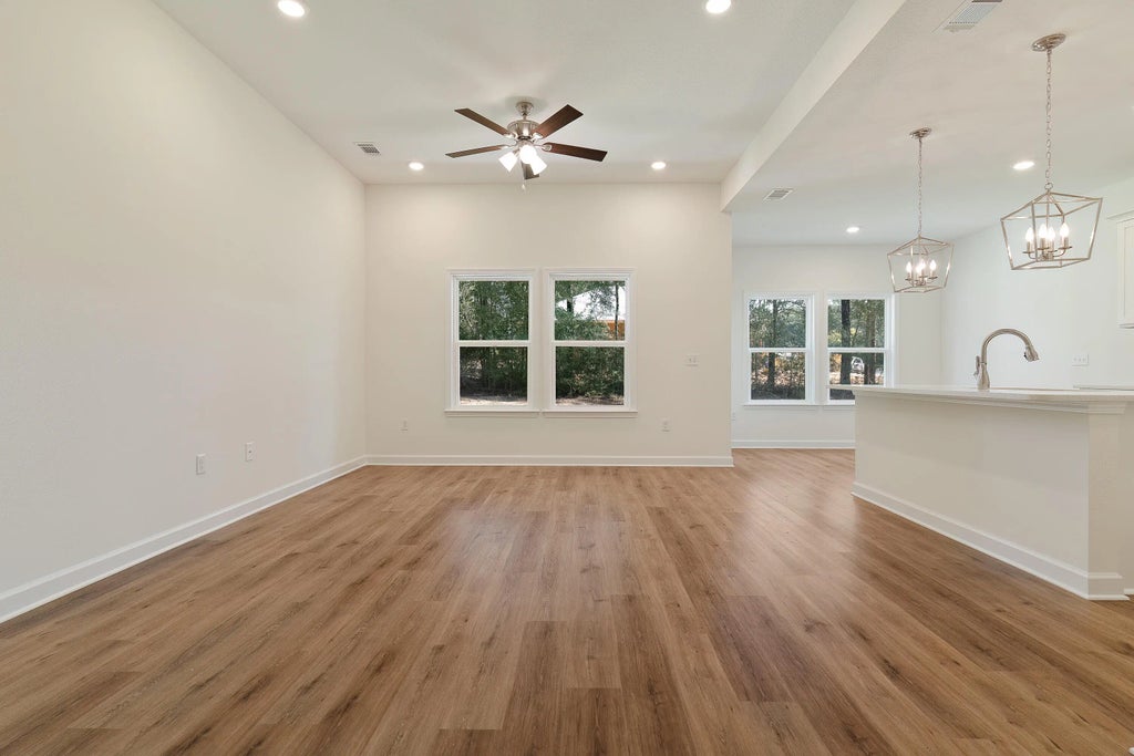4 of 18 - 6016 Oak Hollow Way, Crestview, FL