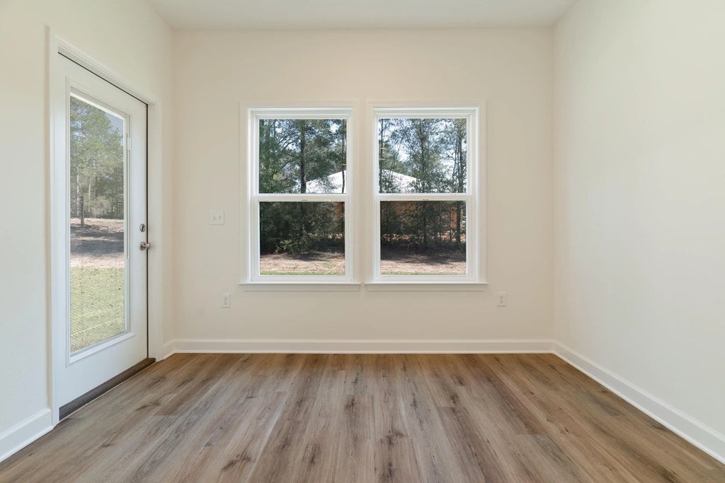 9 of 18 - 6016 Oak Hollow Way, Crestview, FL