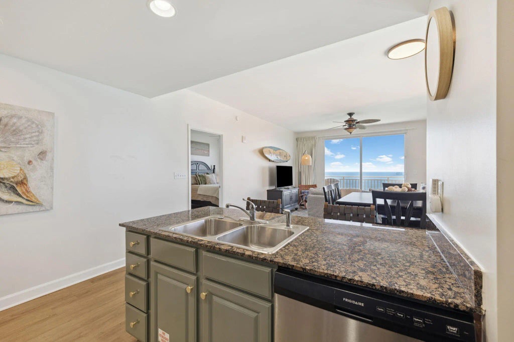 14 of 53 - 17729 Front Beach Road 2101e, Panama City Beach, FL