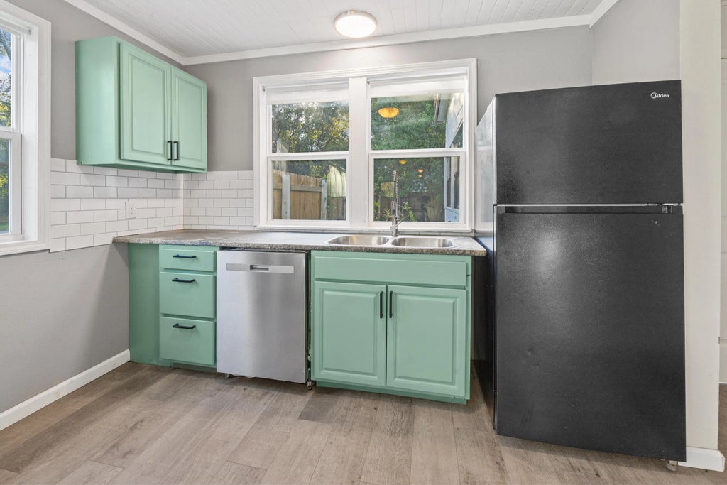 12 of 43 - 198 E 1st Avenue, Crestview, FL
