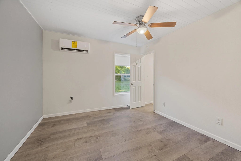 19 of 43 - 198 E 1st Avenue, Crestview, FL