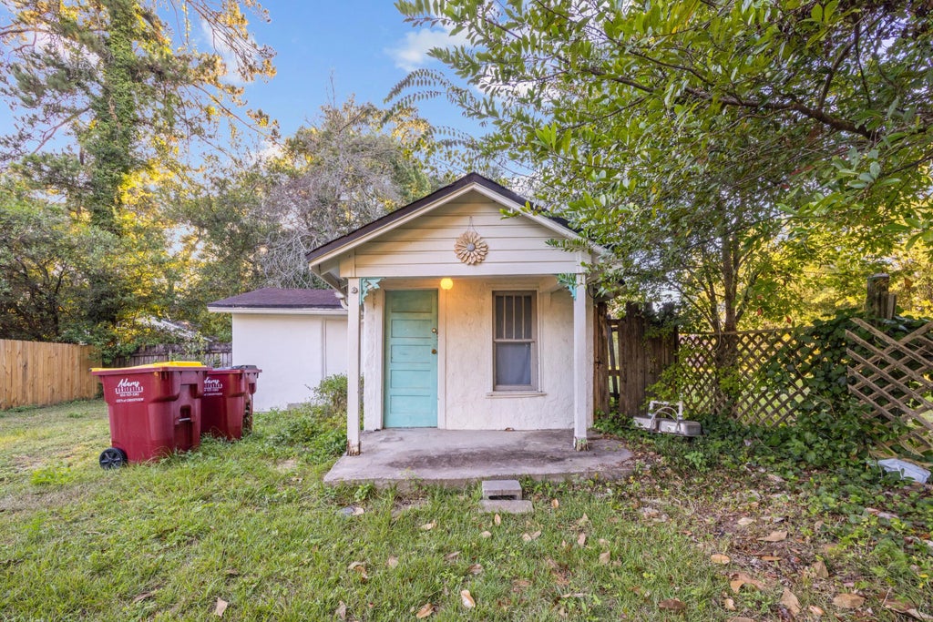 40 of 43 - 198 E 1st Avenue, Crestview, FL