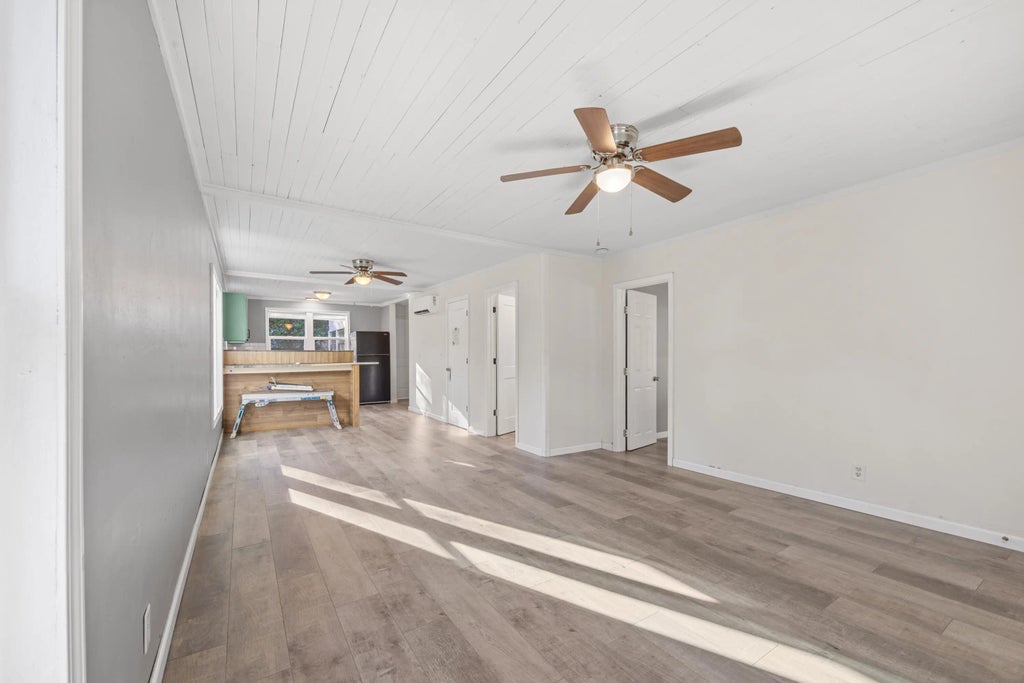 7 of 43 - 198 E 1st Avenue, Crestview, FL