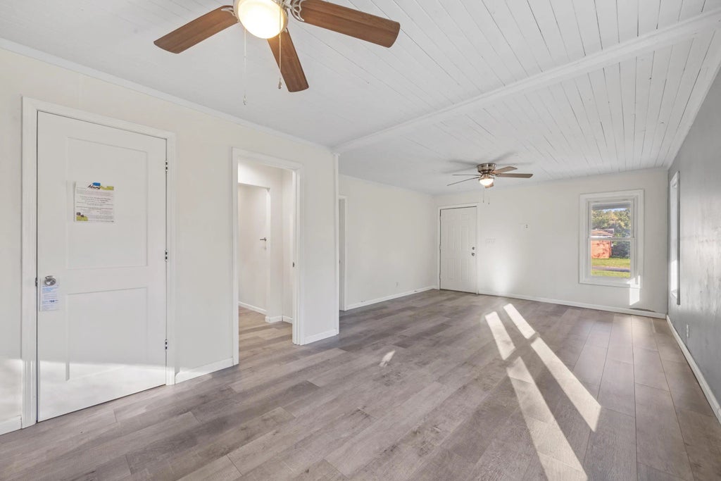 8 of 43 - 198 E 1st Avenue, Crestview, FL