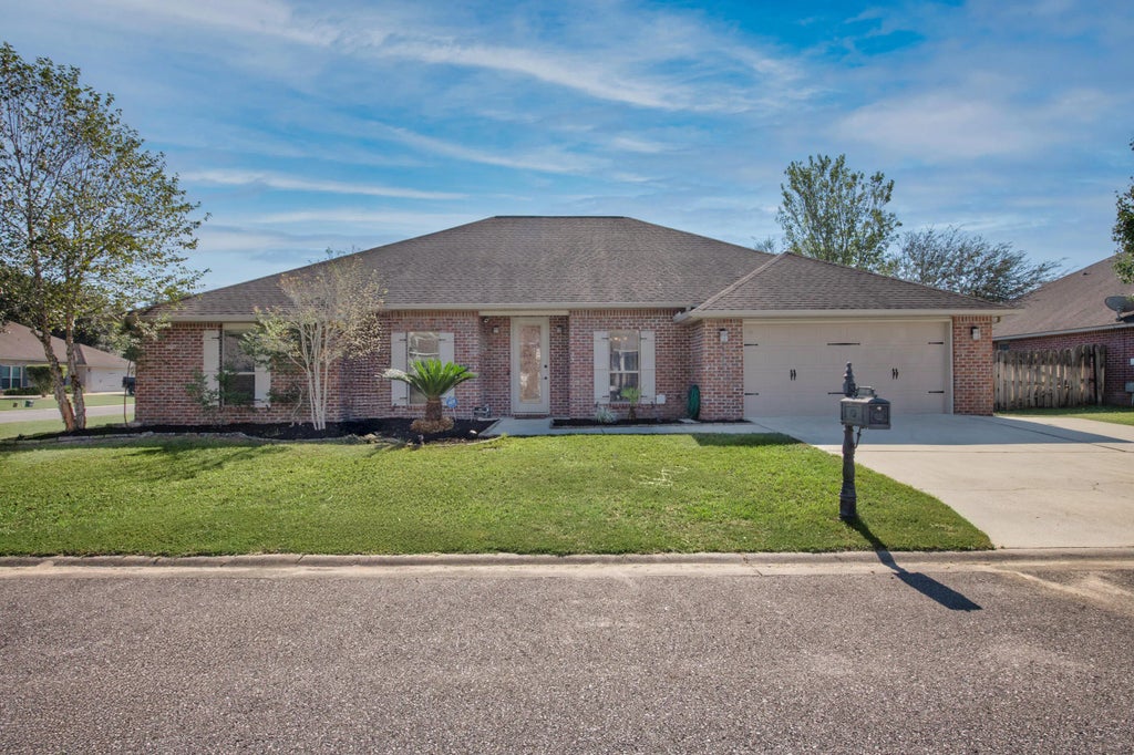 1 of 41 - 4537 Annabelle Lane Lane, Crestview, FL
