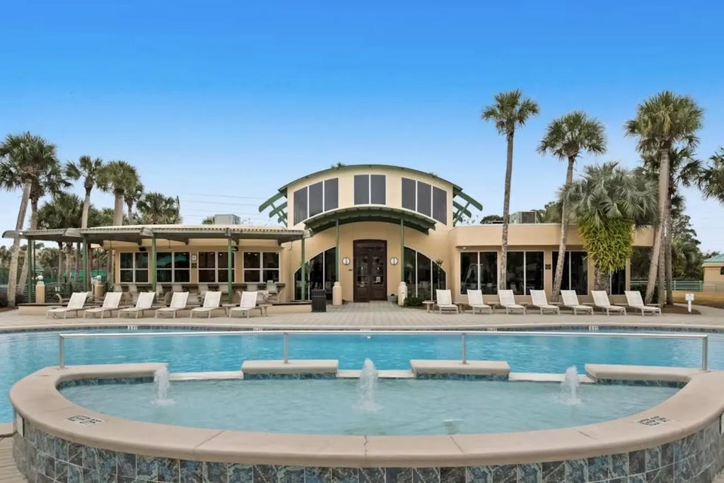 47 of 59 - 4700 Rendezvous Cove, Destin, FL