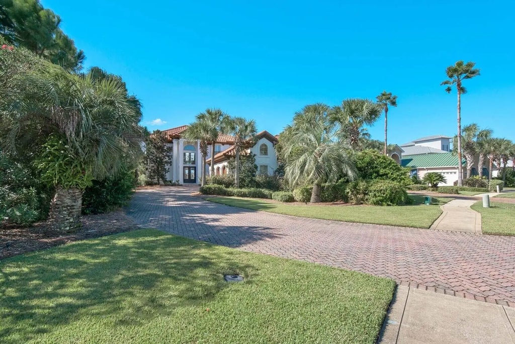 8 of 59 - 4700 Rendezvous Cove, Destin, FL